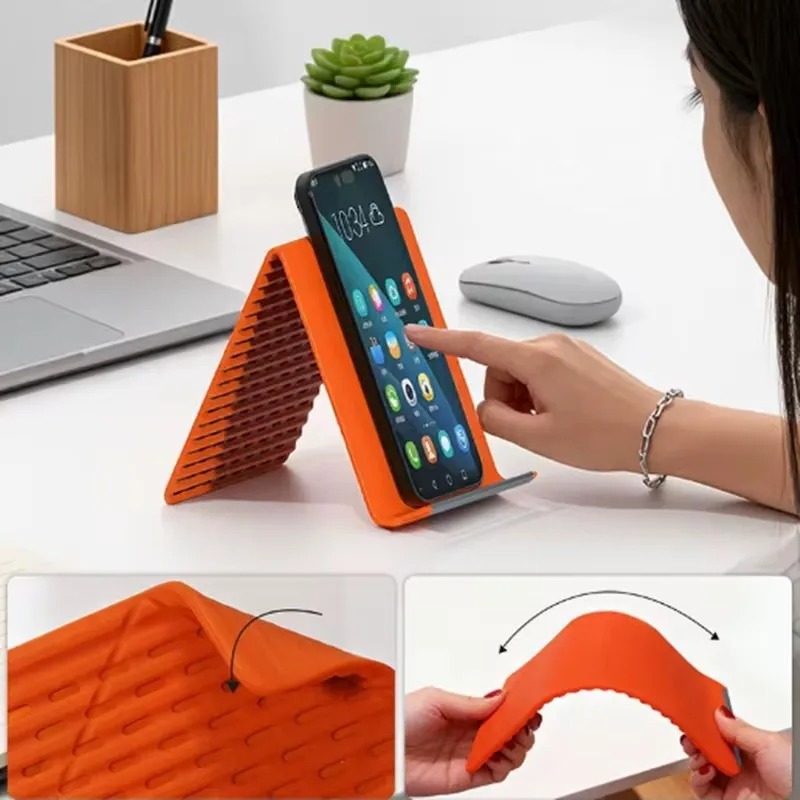 Supporto per telefono in silic - Essential Tablet Accessories recensione e prezzo